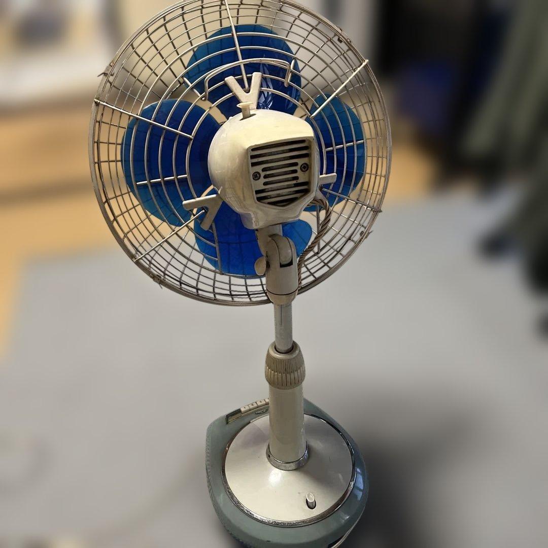 東芝　昭和レトロ　家庭用扇風機 メタルフレーム 青い羽根