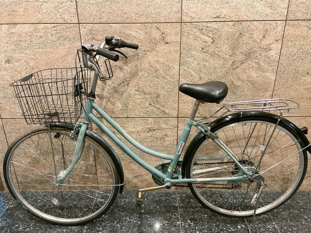 3段変速付き！丸石　マルイシMARUISHI自転車　シティーサイクル　ママチャリ