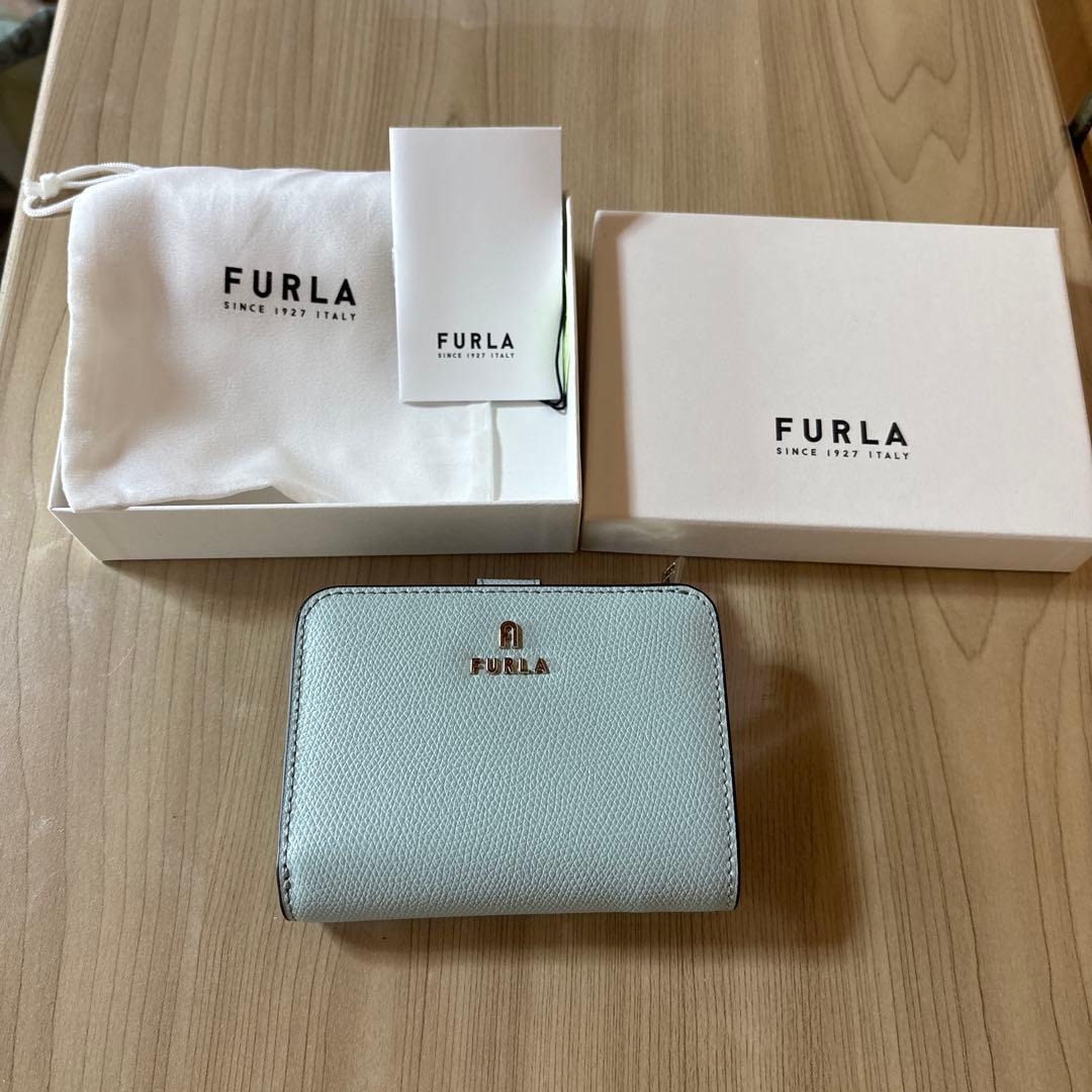 FURLA 二つ折り財布 ライトブルー