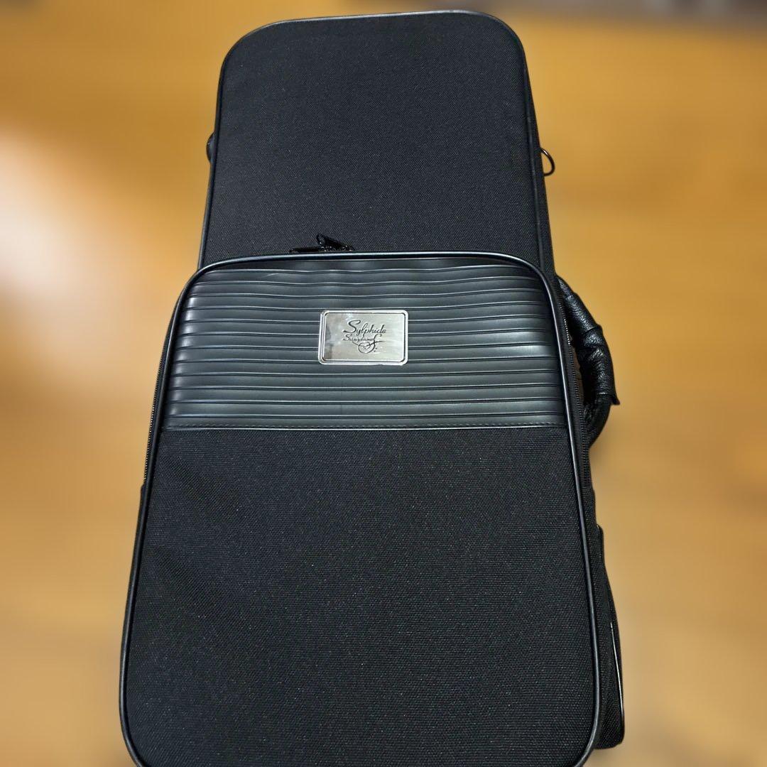 島村楽器シルフィードA-2000GL アルトサックス　調整済み