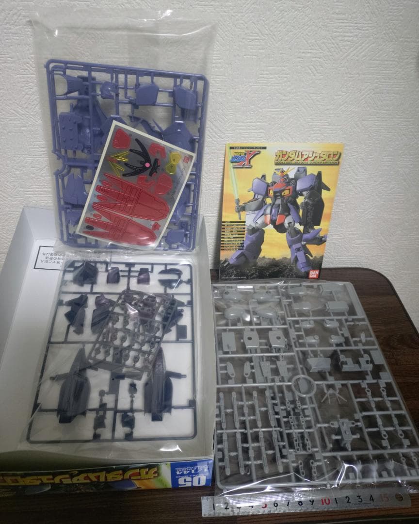 新品未使用 バンダイプラモデル ガンダムアシュタロン 1点 ガンプラ 希少 廃盤