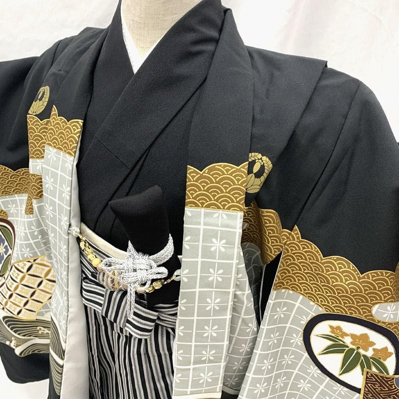 507ab56■七五三 五歳 男児 着物&羽織&袴&角帯&長襦袢 金彩■美品