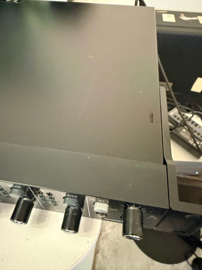 TASCAM LM-8ST マルチチャンネルオーディオミキサー　ラインミキサー