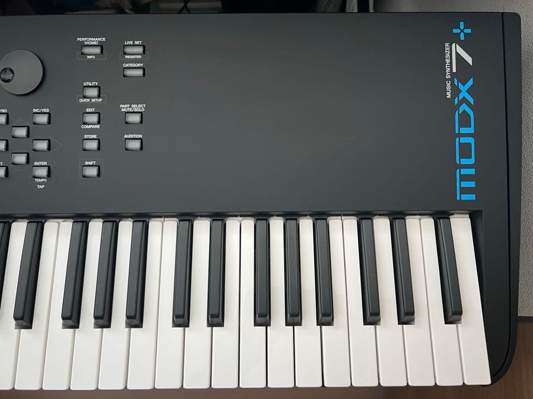 【メーカー保証3ヶ月】YAMAHA MODX 7+【キャンペーン音源搭載】