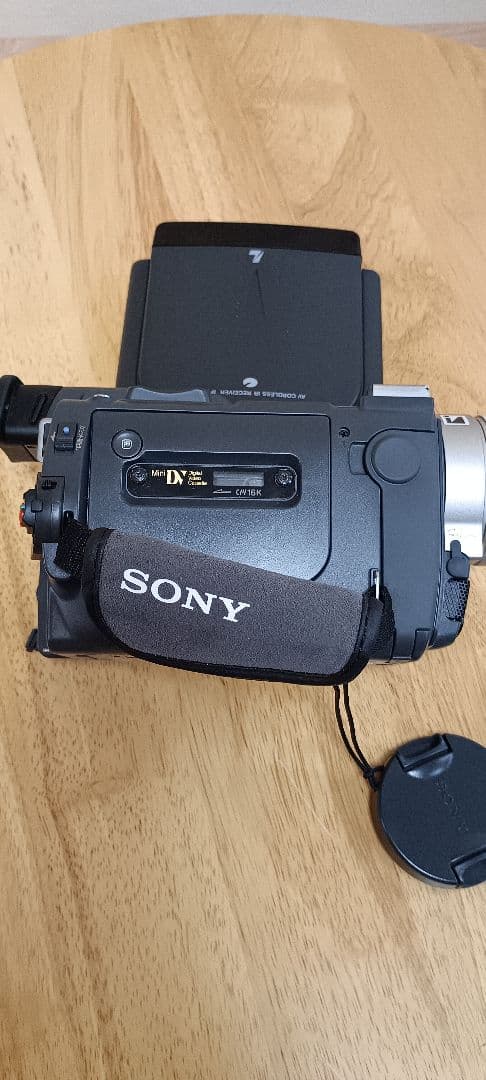 中古／美品　ソニー　デジタルビデオカメラSONY DCR-TRV900