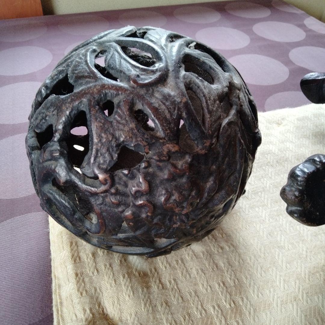 【魔除け金属製玉獅子】在銘吉祥瑞獣縁起物風水置物古くから邪気払い福呼よせ運気上げ