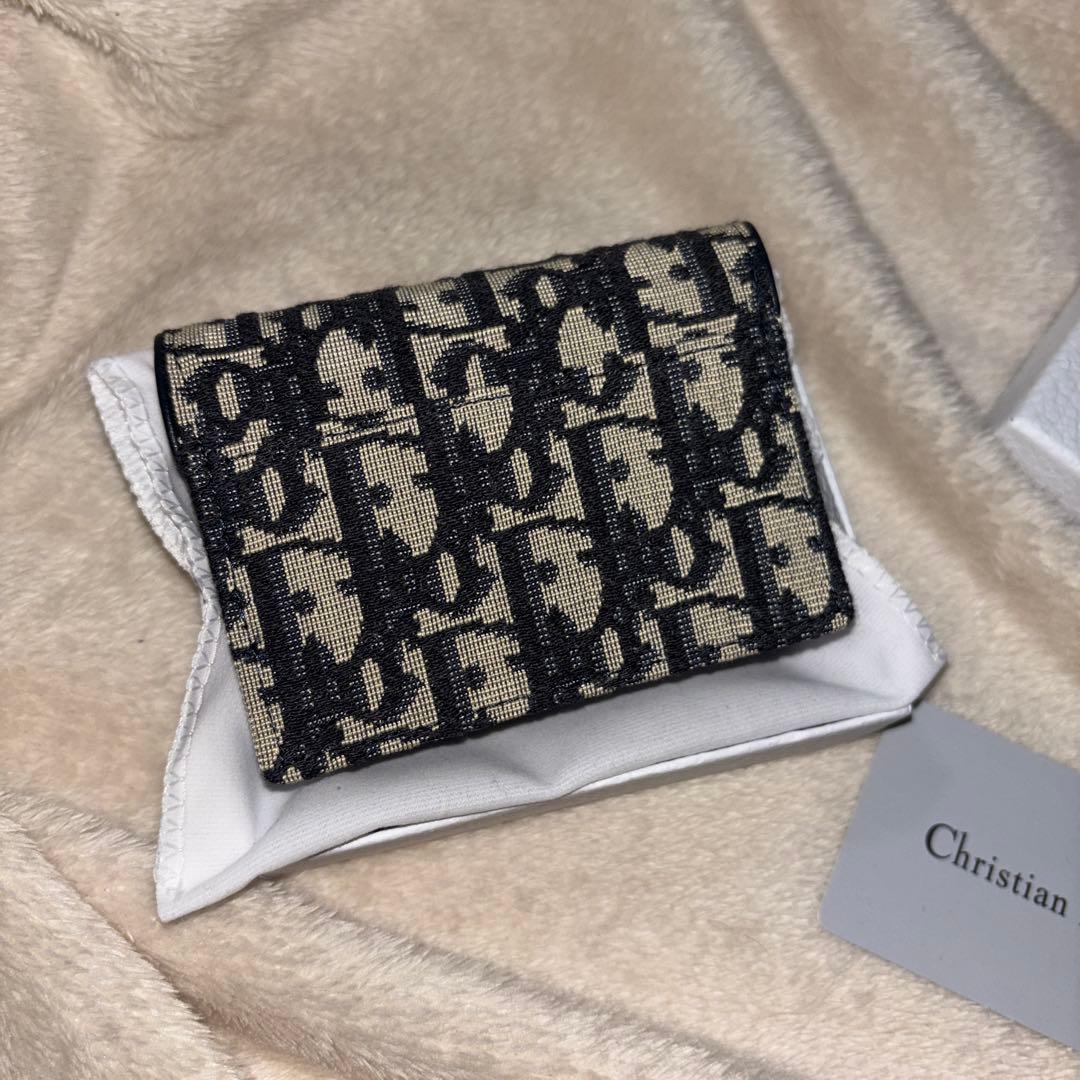 DIOR二つ折り財布