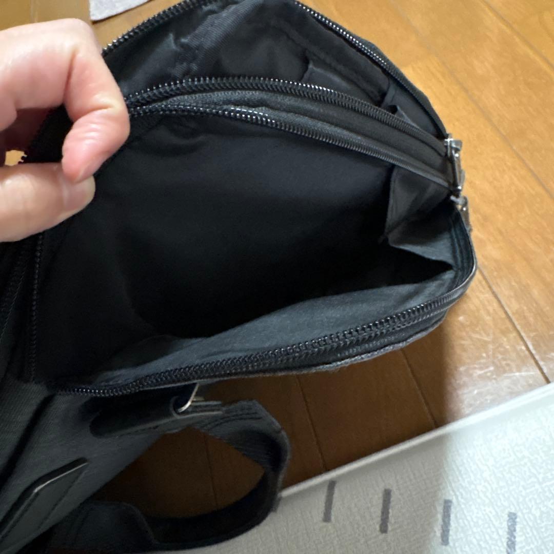 TUMI ブラック ビジネスバッグ