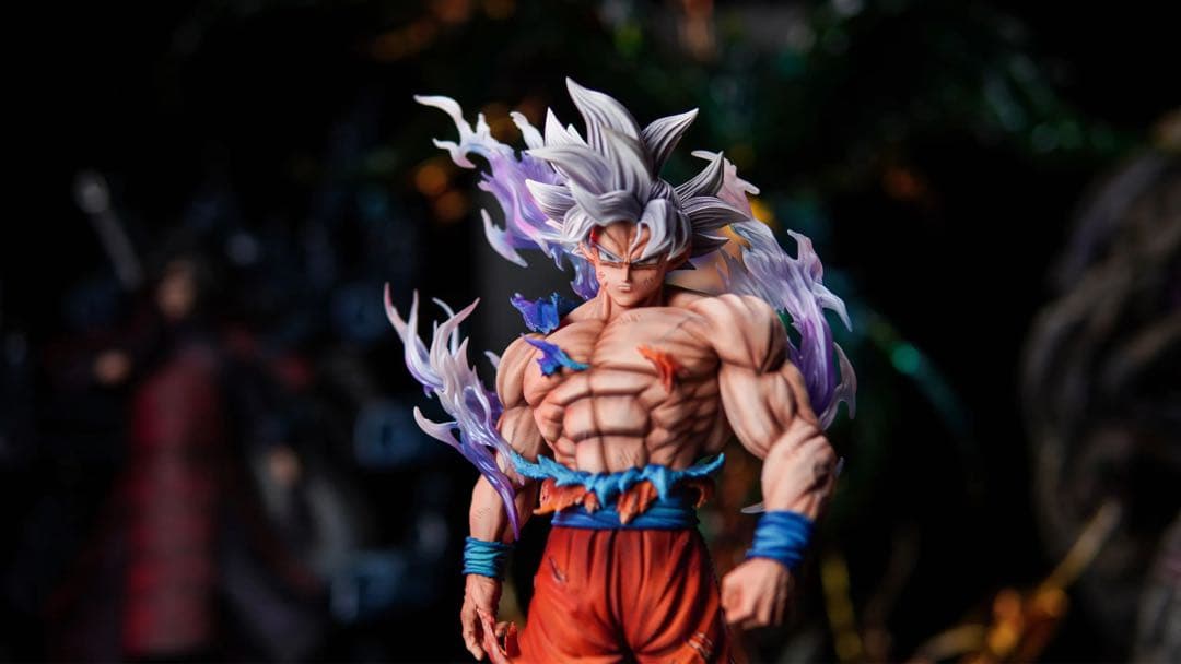 ドラゴンボール　孫悟空　身勝手の極意　ガレージキッド　フィギュア　完成品