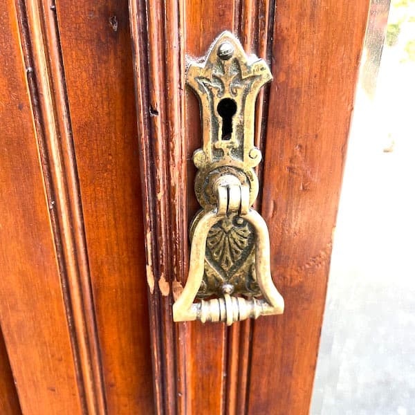 アンティーク　ミラー付きキャビネット　タンス　ワードローブ　大型　本棚