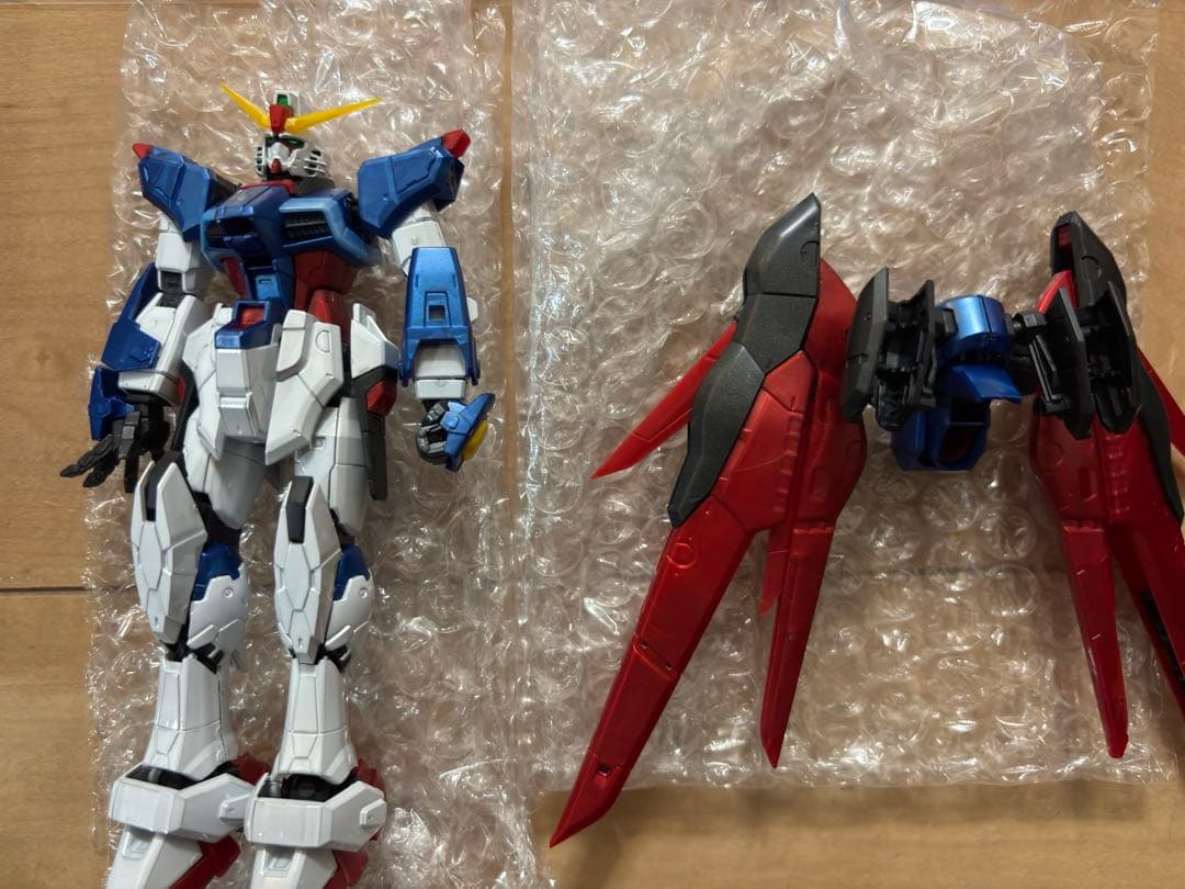 RGストライクフリーダム+ デスティニー チタニウム+拡張パーツ+レジェンド