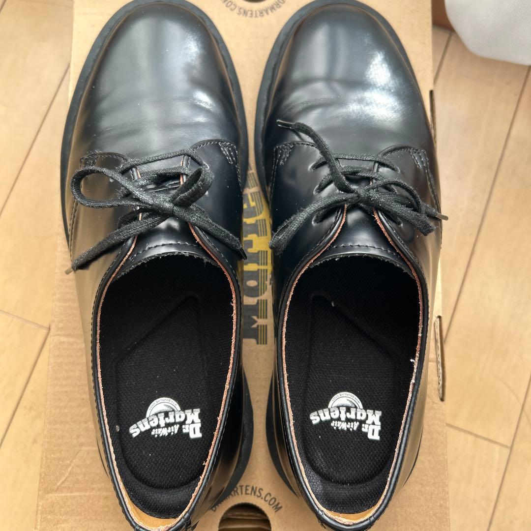 Dr.Martens ArchieⅡ 3ホール
