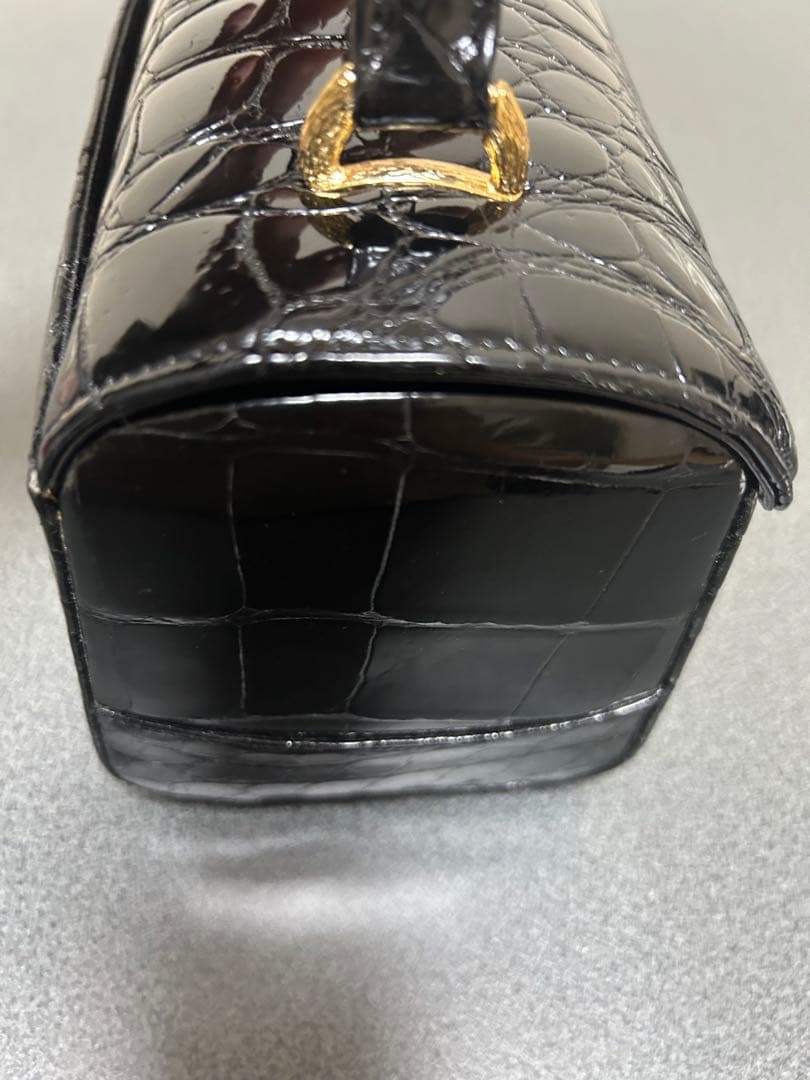 本日限り値下げ価格！クロコダイル　ワニ革　ハンドバッグ　JRA認定