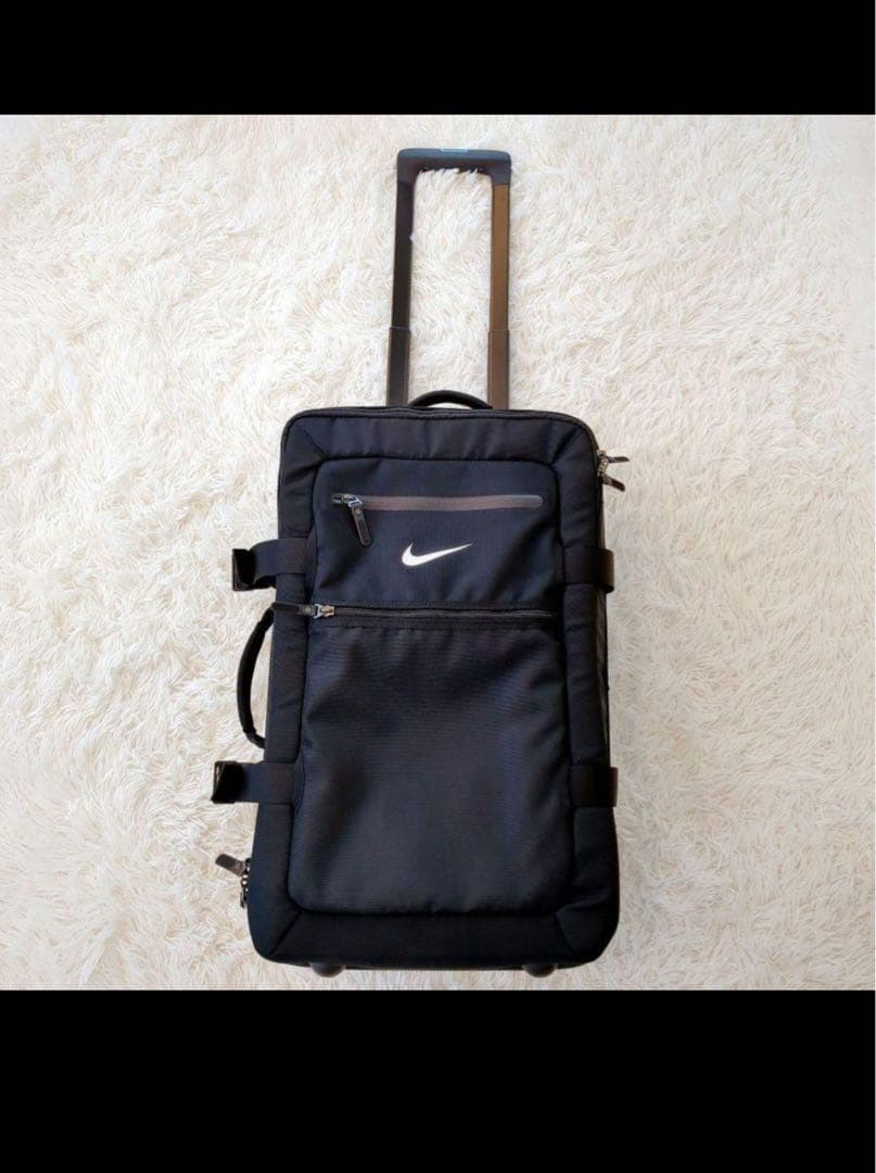 美品レアサイズ NIKEナイキ キャリーケース 2輪 軽量 ブラック