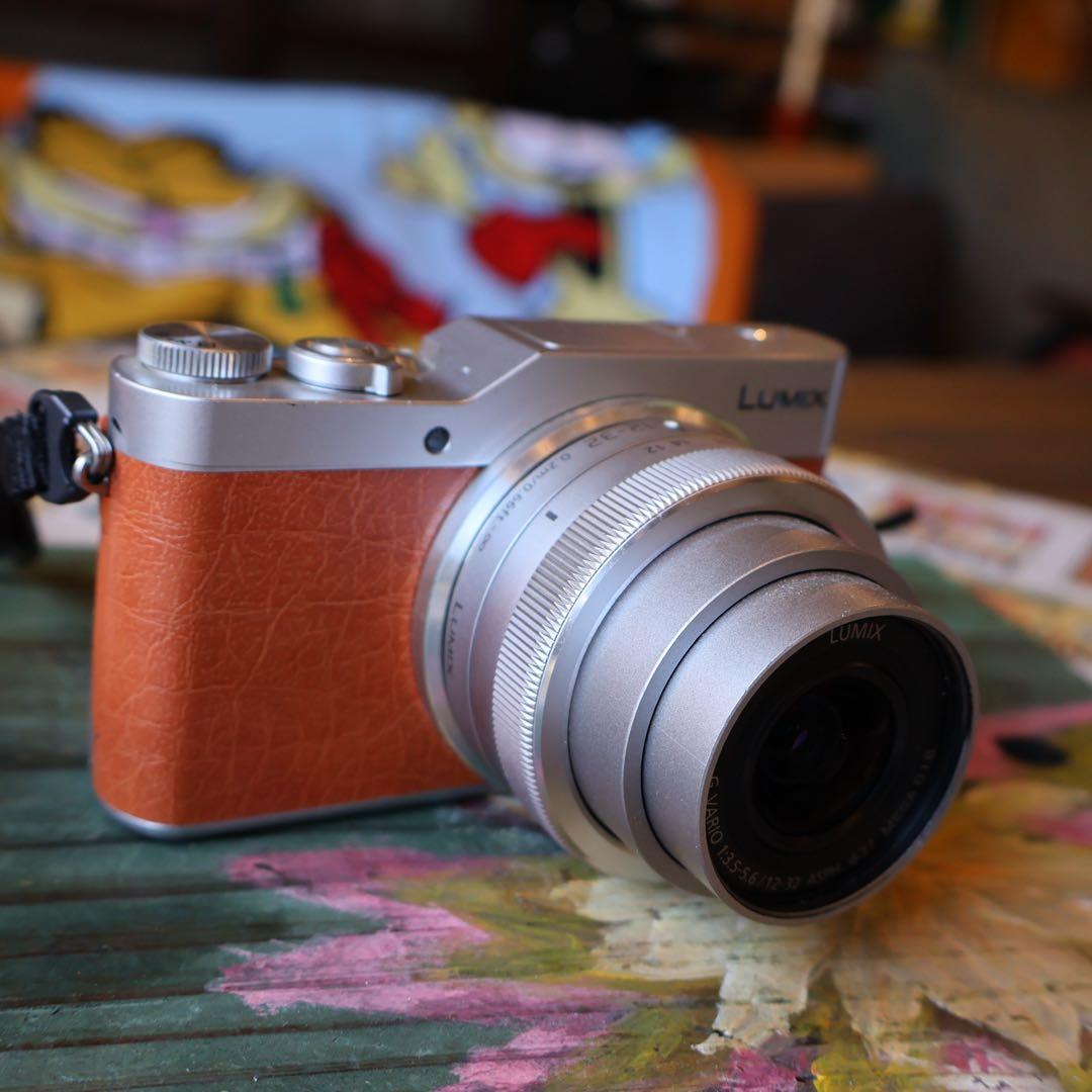 Panasonic LUMIX DC-GF9W ミラーレス一眼