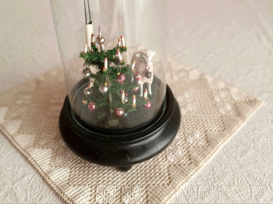 * vintage ✵ ガラスドーム オールドツリーと羊さん