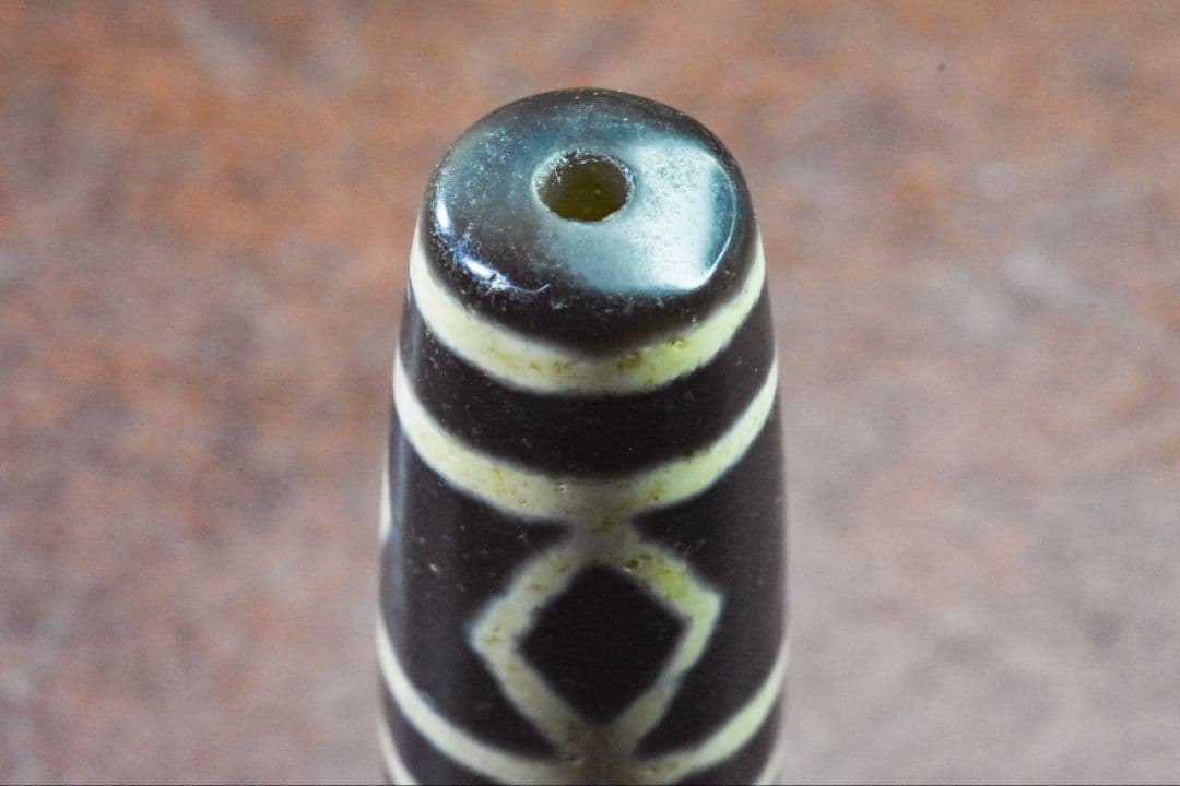 金剛六眼天珠　Dorje