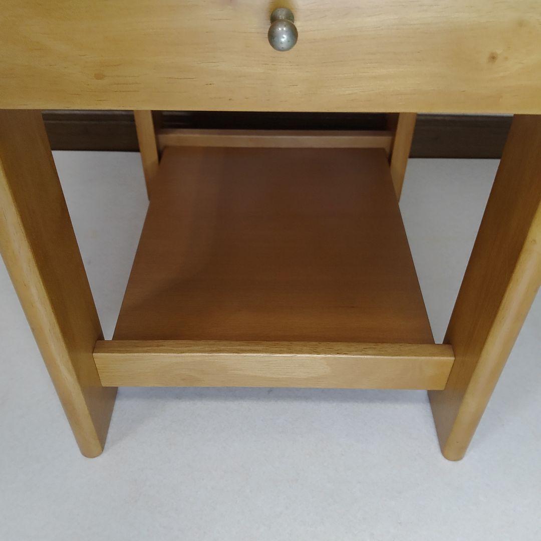 美品　Karimoku/カリモク　ナイトテーブル サイドテーブル　花台　電話台