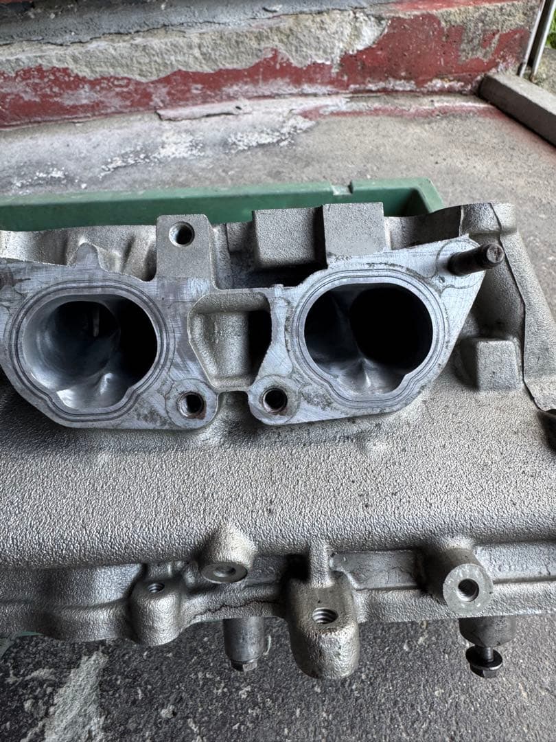 Ｓ１４シルビア　ＳＲ20DET エンジンヘッド