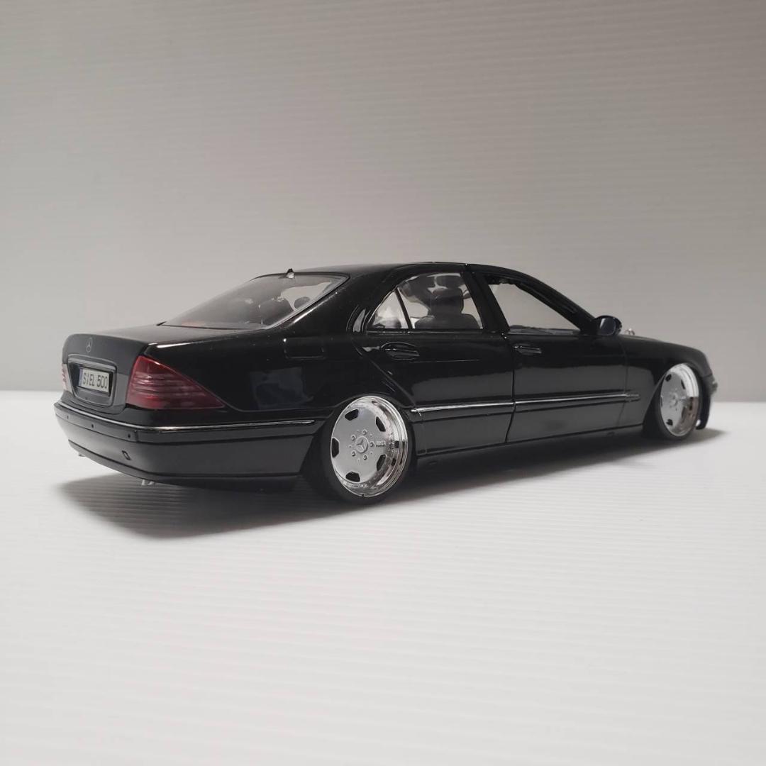 1/18　メルセデスベンツ　Sクラス　W220　カスタム