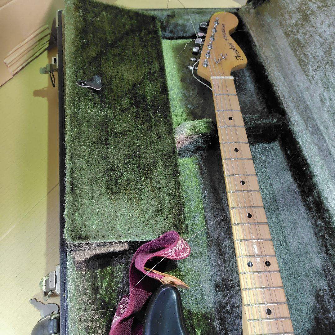 エレキギター ブラック アルダー製　古い物ですタイムセール中