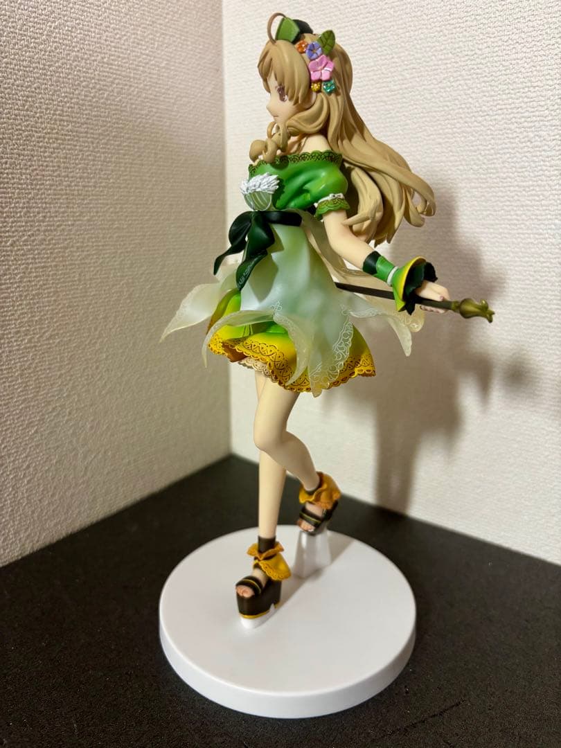 アーシャのアトリエ アーシャ・アルトゥール　フィギュア　ペンギンパレード