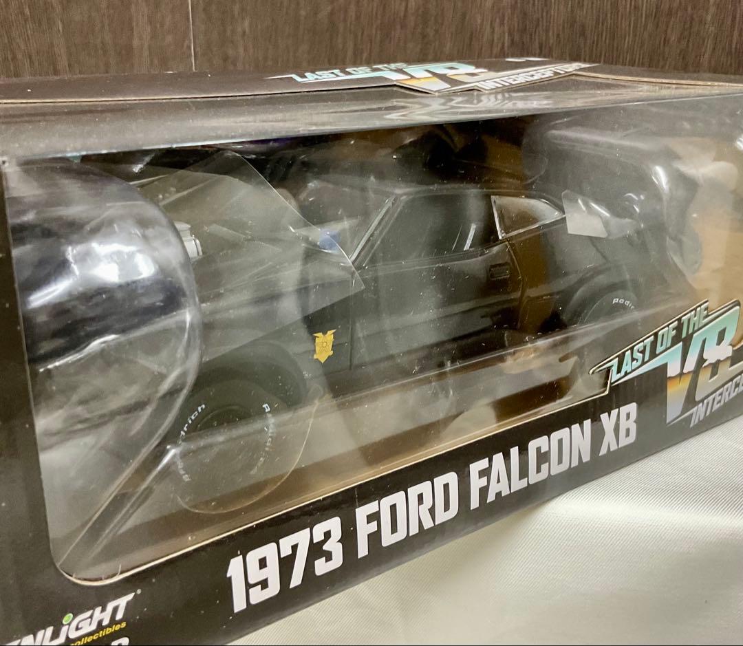 マッドマックス V8 インターセプター 1/18 1973 フォード ファルコン