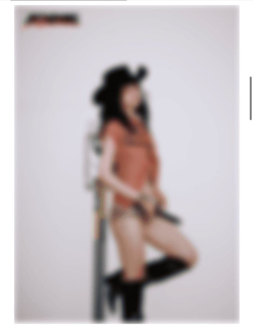 公式 JENNIE mantra ポスター