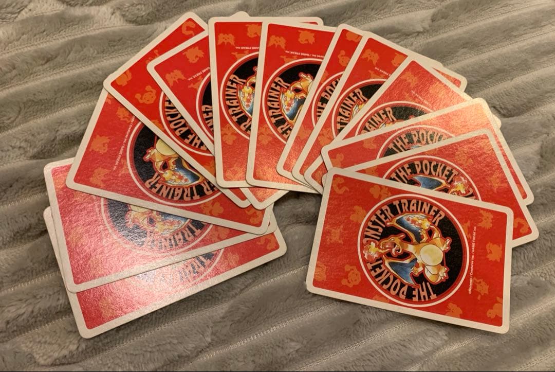 ポケットモンスター　トランプ　赤　レトロ　54枚