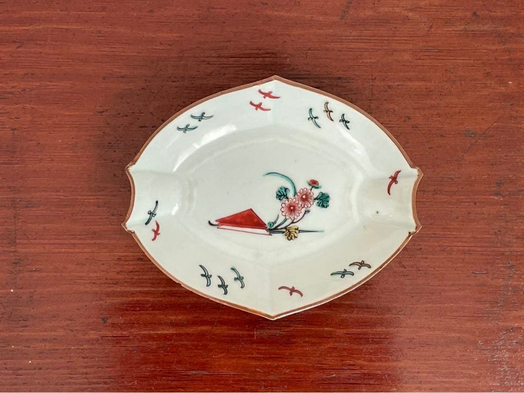 骨董　アンティーク　色絵古九谷　菊図　変形皿　小皿　重陽節句　古九谷　初期伊万里