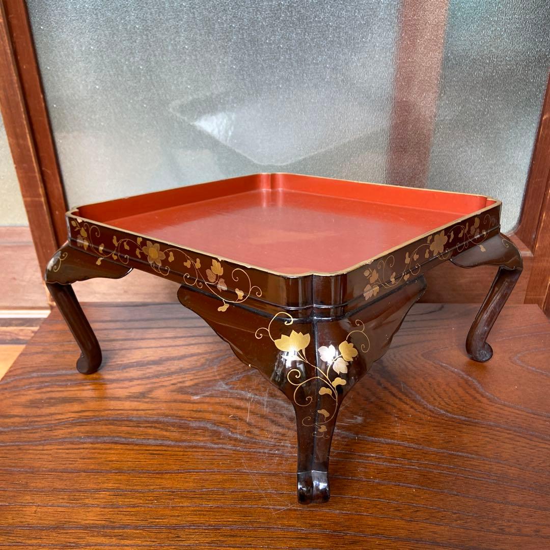 大名道具 金蒔絵花の図四ッ足盆三客 江戸時代