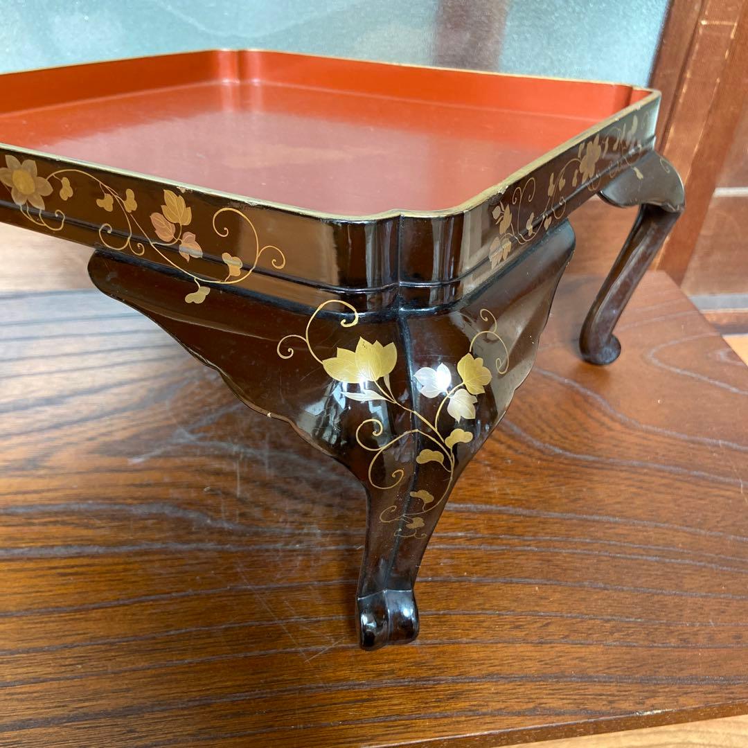 大名道具 金蒔絵花の図四ッ足盆三客 江戸時代