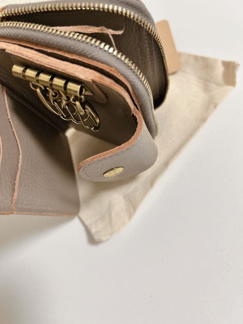 IL BISONTE イルビゾンテ　キーケース　マルチケース　スマートキーケース