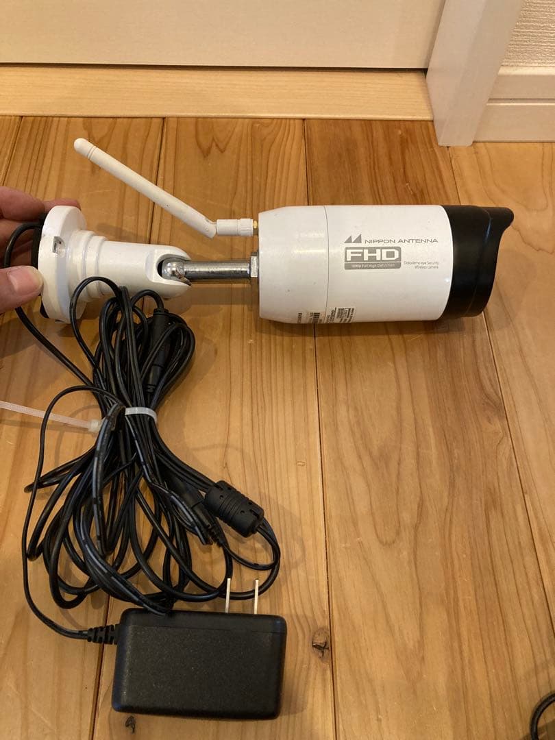 日本アンテナ 防犯カメラ ワイヤレスモニター FHD SC05STと増設カメラ