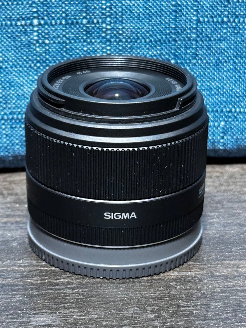 SIGMA 19mm F2.8 EX DN 角型フード付き　美品　Eマウント