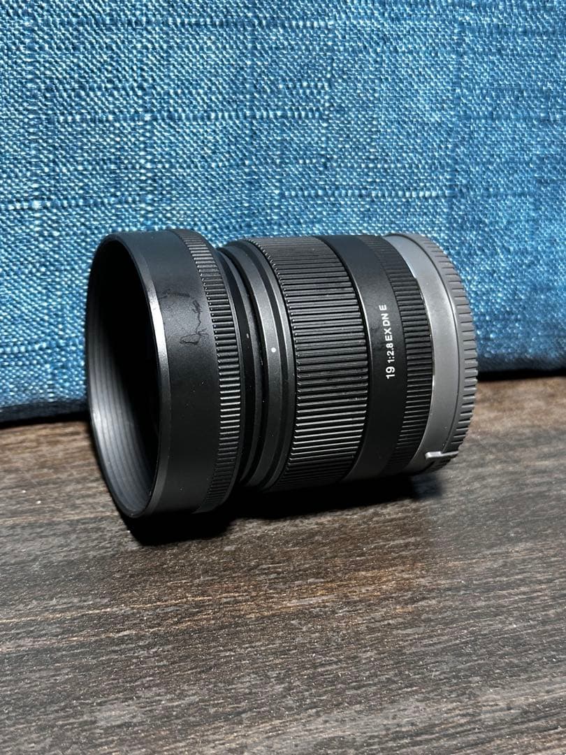 SIGMA 19mm F2.8 EX DN 角型フード付き　美品　Eマウント