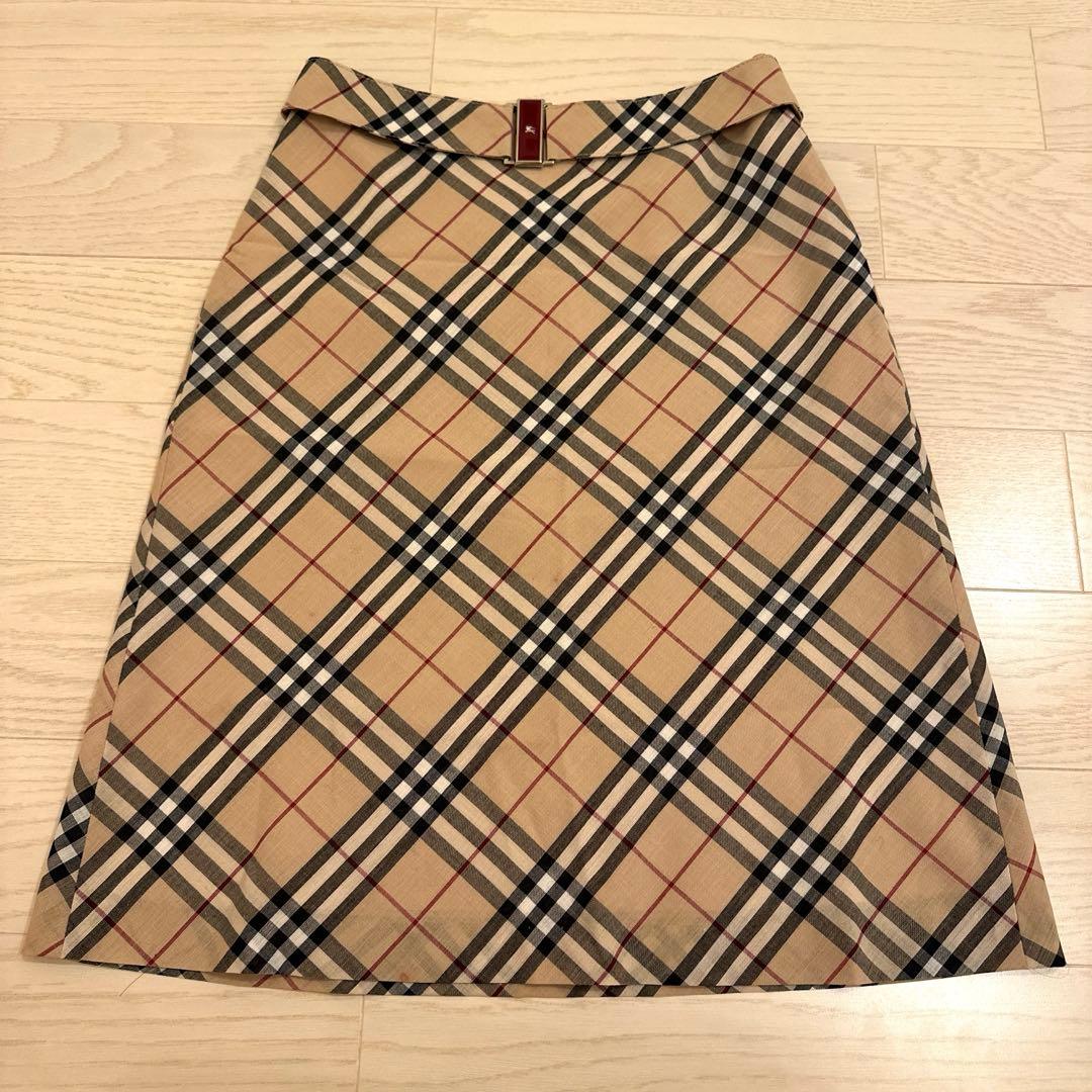 美品 Burberry バーバリー スカート 36 Sサイズ ベージュ