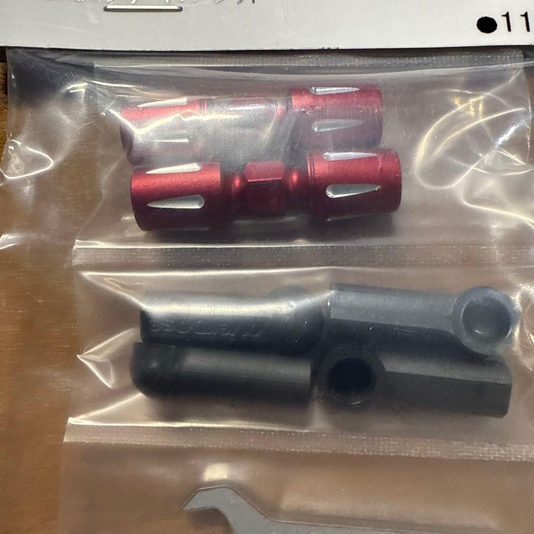 オーバードーズ overdoseアルミプッシュロッドターンバックルレッド新品