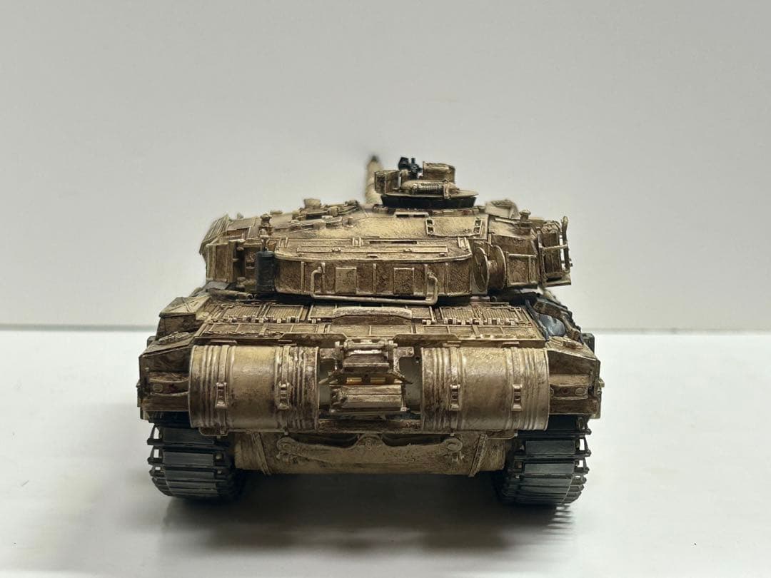 タミヤ　1/35 チャレンジャー1 mk.3 完成品 戦車　模型　プラモデル