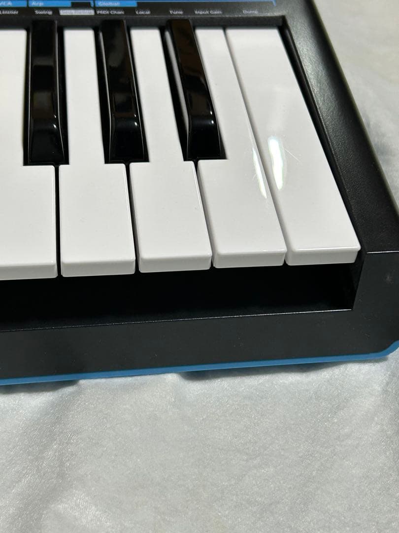 Novation BassStation Ⅱ ベースステーション2シンセサイザー