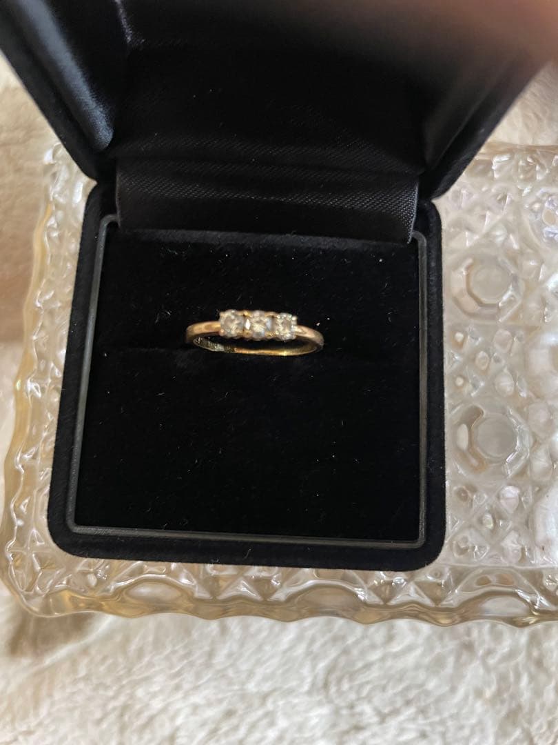 クリスマス特価　高級ダイヤモン 0.27ct k18リング　約8号