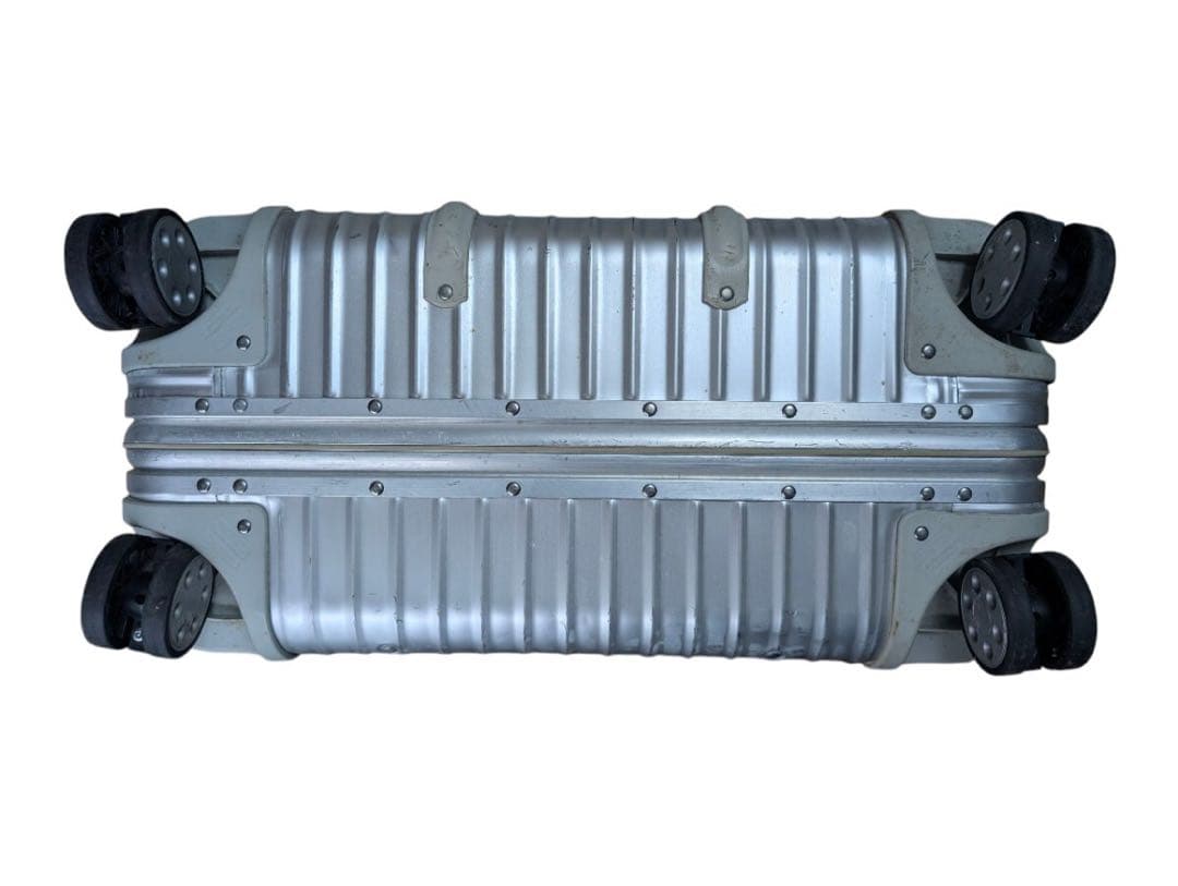 リモワ トパーズ 4輪　キャリーケース