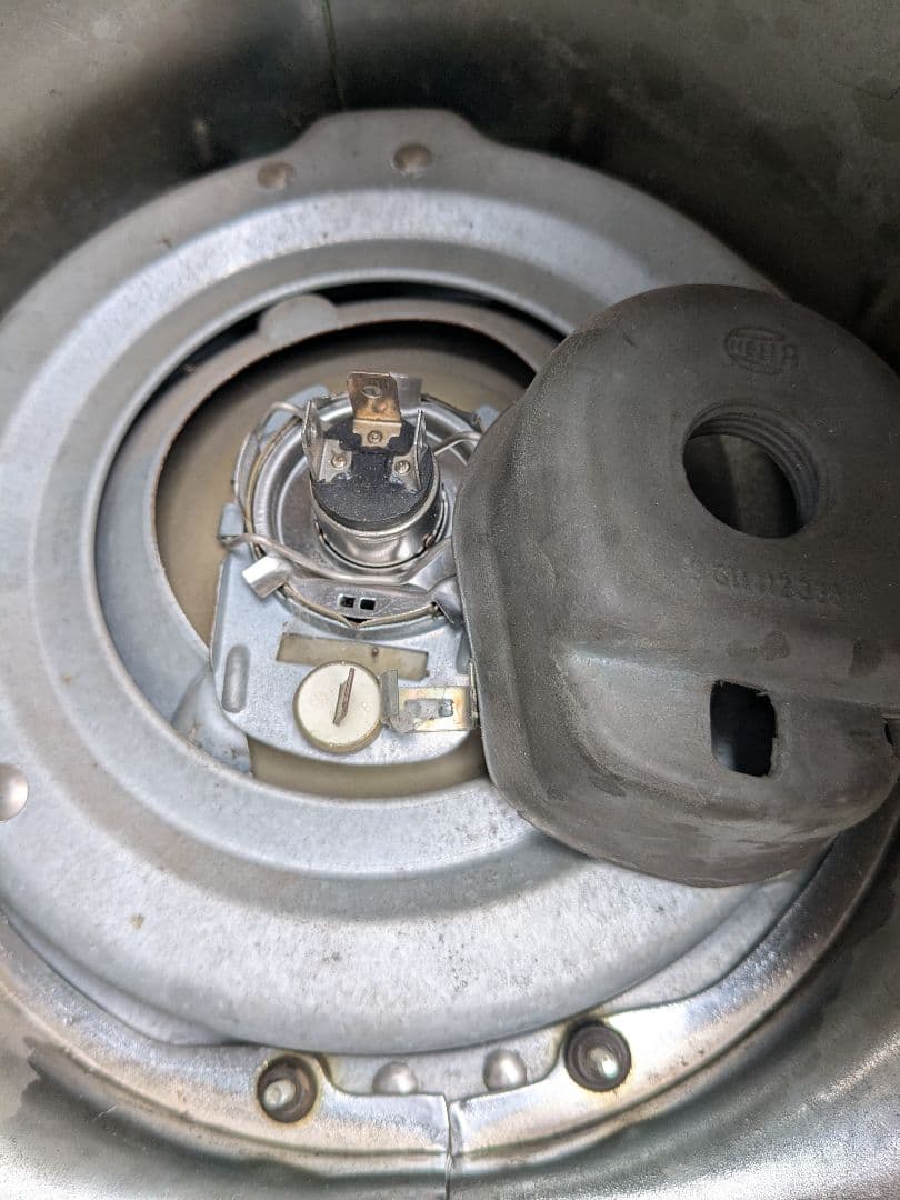 ハーレーFLSTCヘッドライトナセルキット中古　クローム