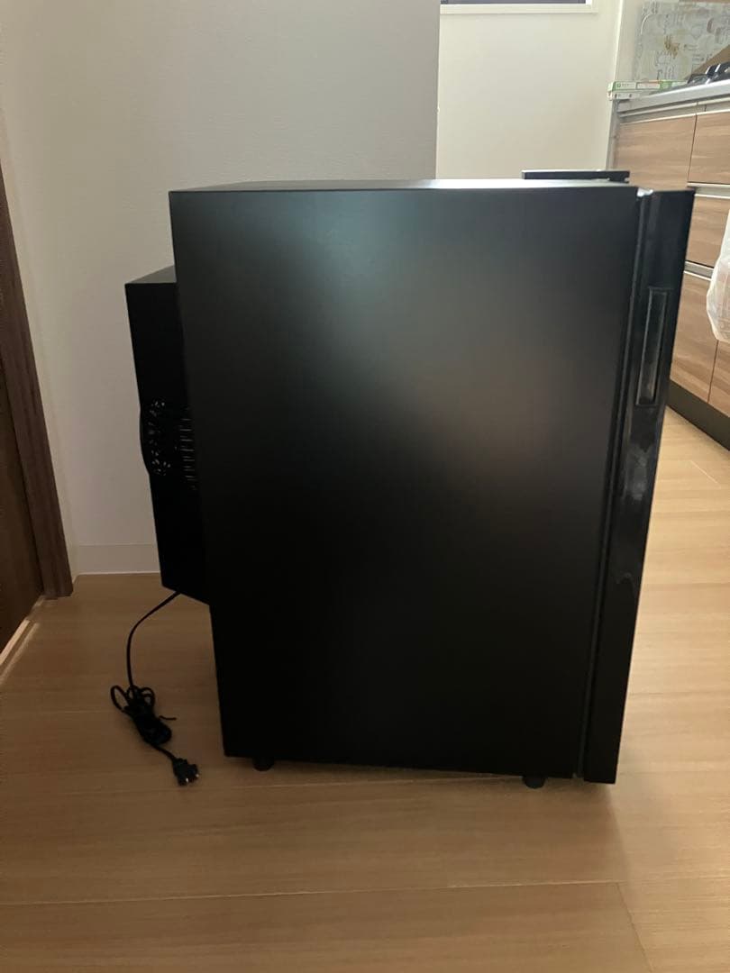 ワインセラー 6棚 黒