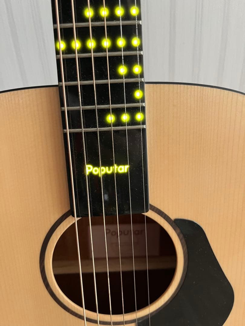 Poputarアコースティックギター