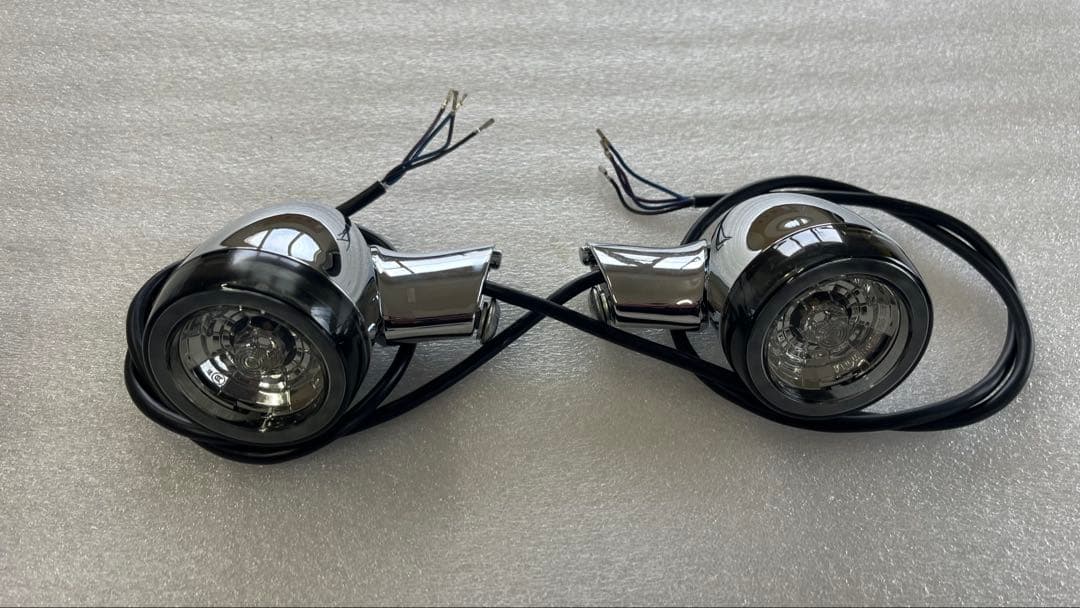 2024 ハーレー FXST 純正 リアウィンカー M8 美品 LED