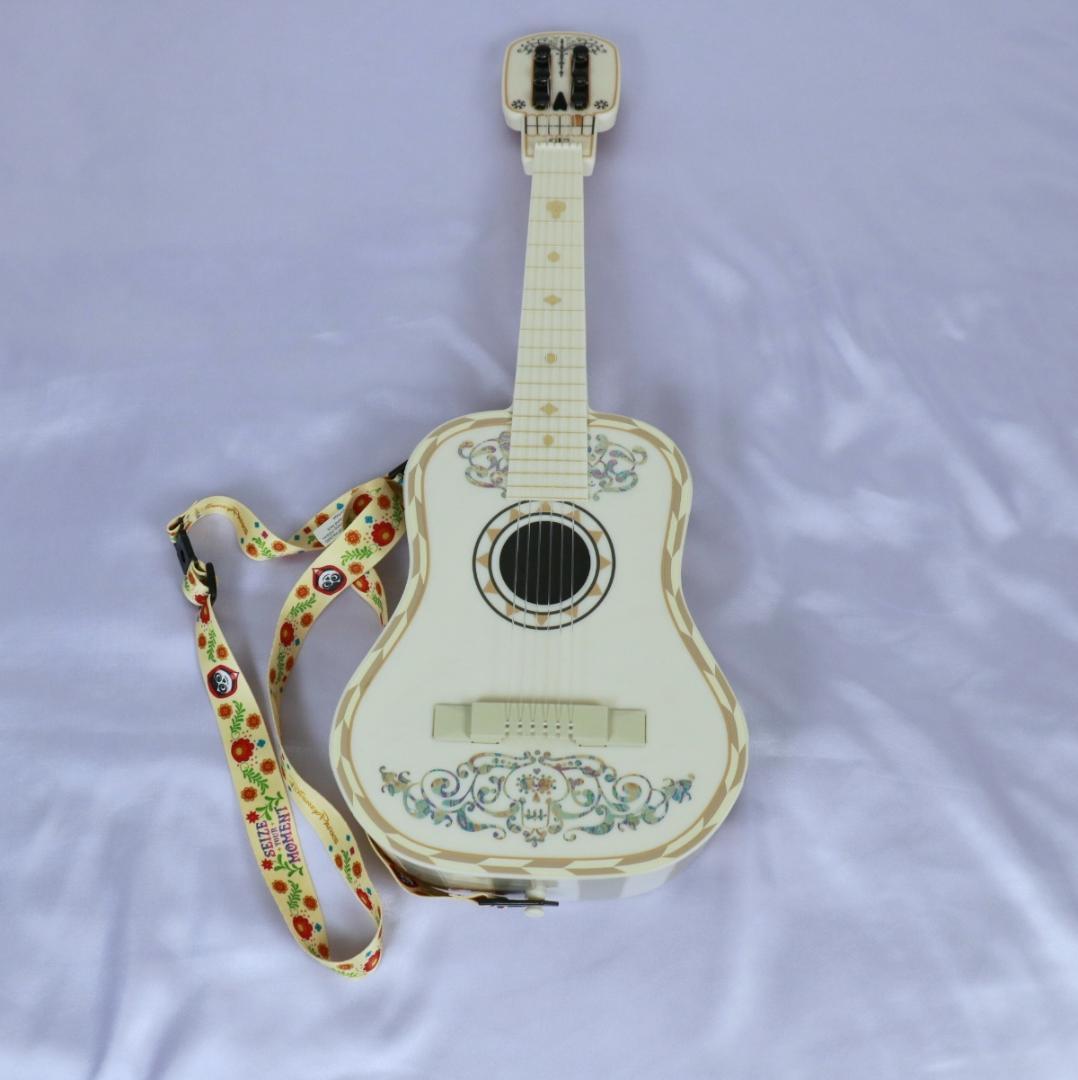 ディズニーパーク　リメンバーミーCOCOギター　ポップコーンバケツ