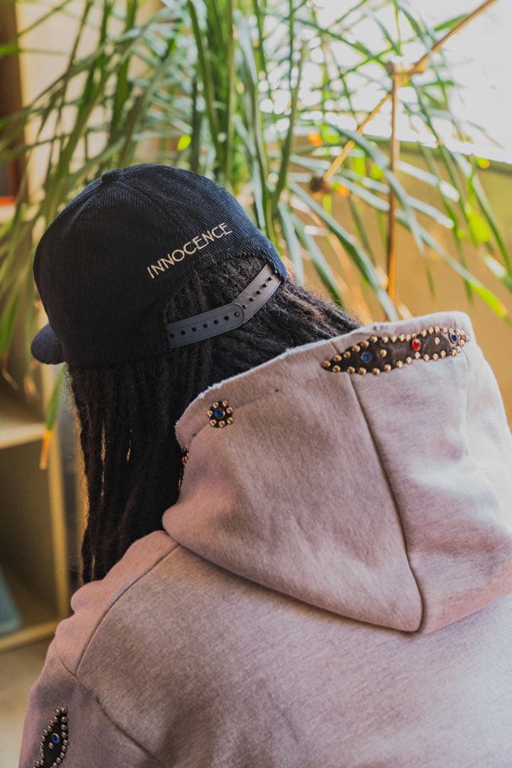 トップス Innocence NYC DAMAGE STUDS HOODIE