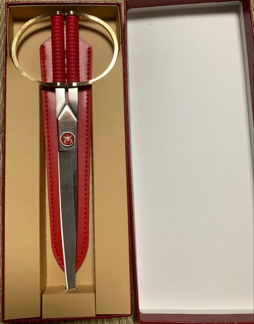 シャア専用ハサミ