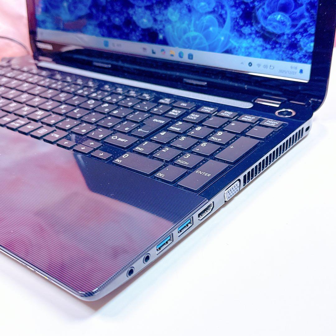 新品SSD✨windows11 カメラ ノートパソコン✨オフィス 薄型 ブラック